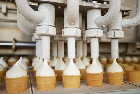 La renaissance de l'industrie : La société «Khladoprom» - est le fabricnat de glaces ayant la plus ancienne histoire de production de glaces en Ukraine.
